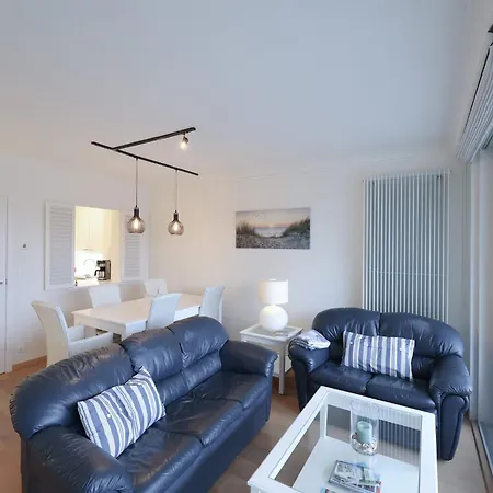 By The Coast In Belgium Appartamento *