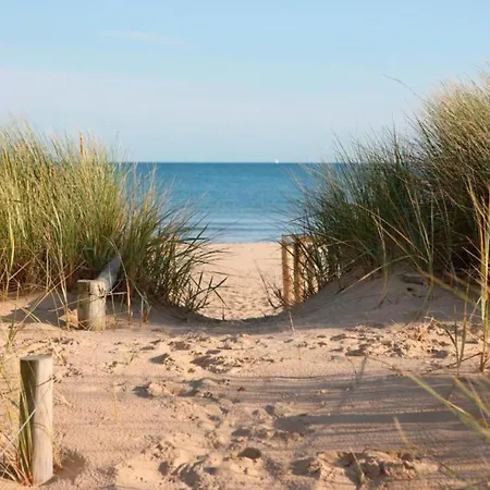 By The Coast In Belgium Apartman